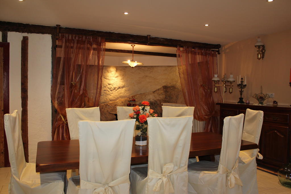L'Oustal De L'Annetta Chambres Et Tables D'Hotes Comus Exteriör bild