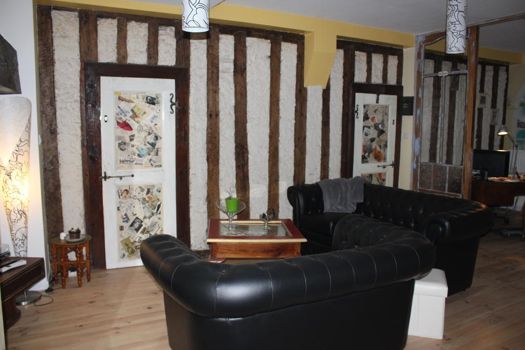 L'Oustal De L'Annetta Chambres Et Tables D'Hotes Comus Exteriör bild